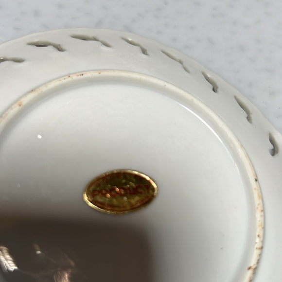 Vintage 70's Hearst Castle Pedestal Tea Cup & Saucer Set Gold Trim Made Japan - Picture 10 of 10